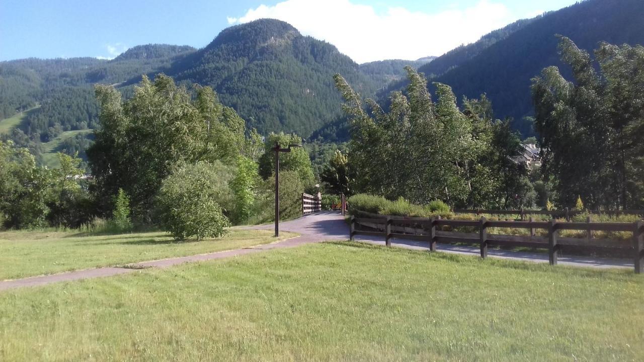 Appartement 24 Les Chalets Du Jardin Alpin La Salle-les-Alpes المظهر الخارجي الصورة