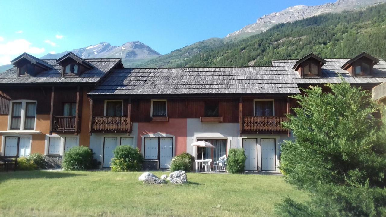 Appartement 24 Les Chalets Du Jardin Alpin La Salle-les-Alpes المظهر الخارجي الصورة